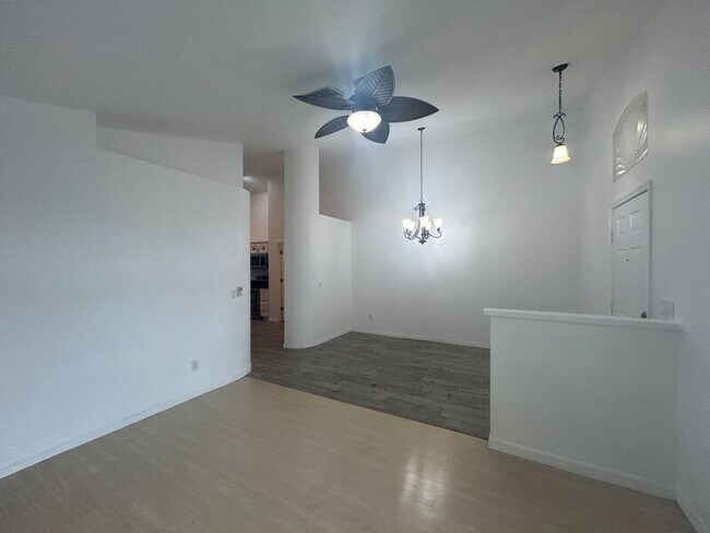 Foto del edificio - 105 Chardonnay Pl