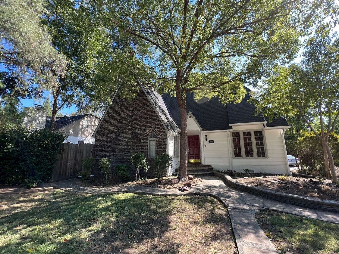 Primary Photo - 500 Garden Street - Spacious 3BD/2BA Home ...