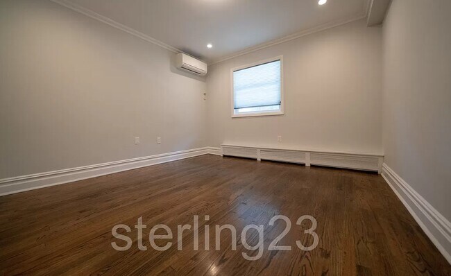 Foto del edificio - 2561 46th St