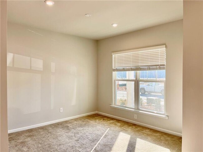 Foto del edificio - 5899 Wheeler Ridge Rd