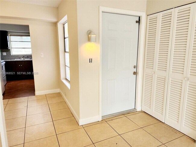 Foto del edificio - 7368 SW 82nd St