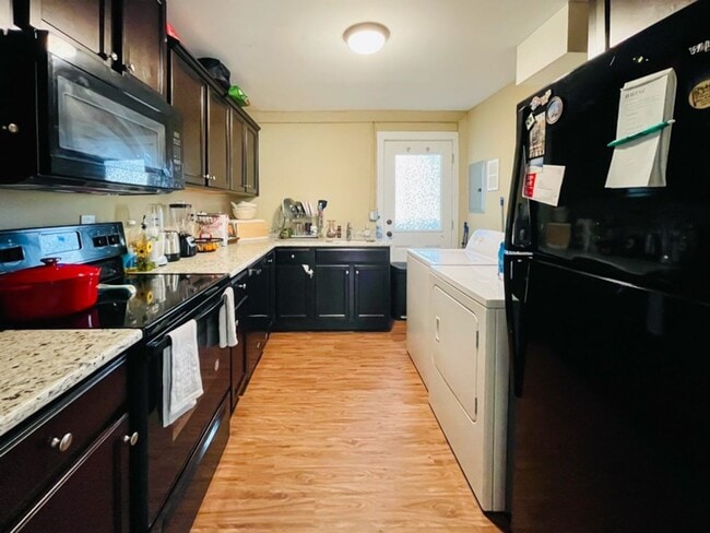 Photo - 103 Isley St Apartment