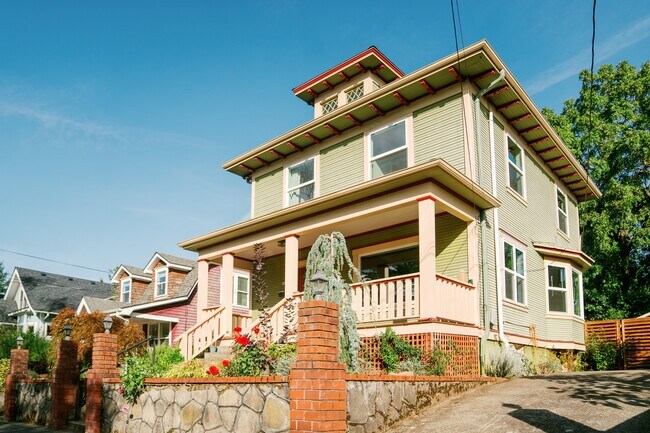 Foto del edificio - 5236 NE 18th Ave