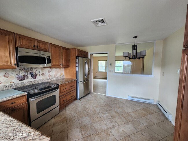 Foto del edificio - 341B Canterbury Ct