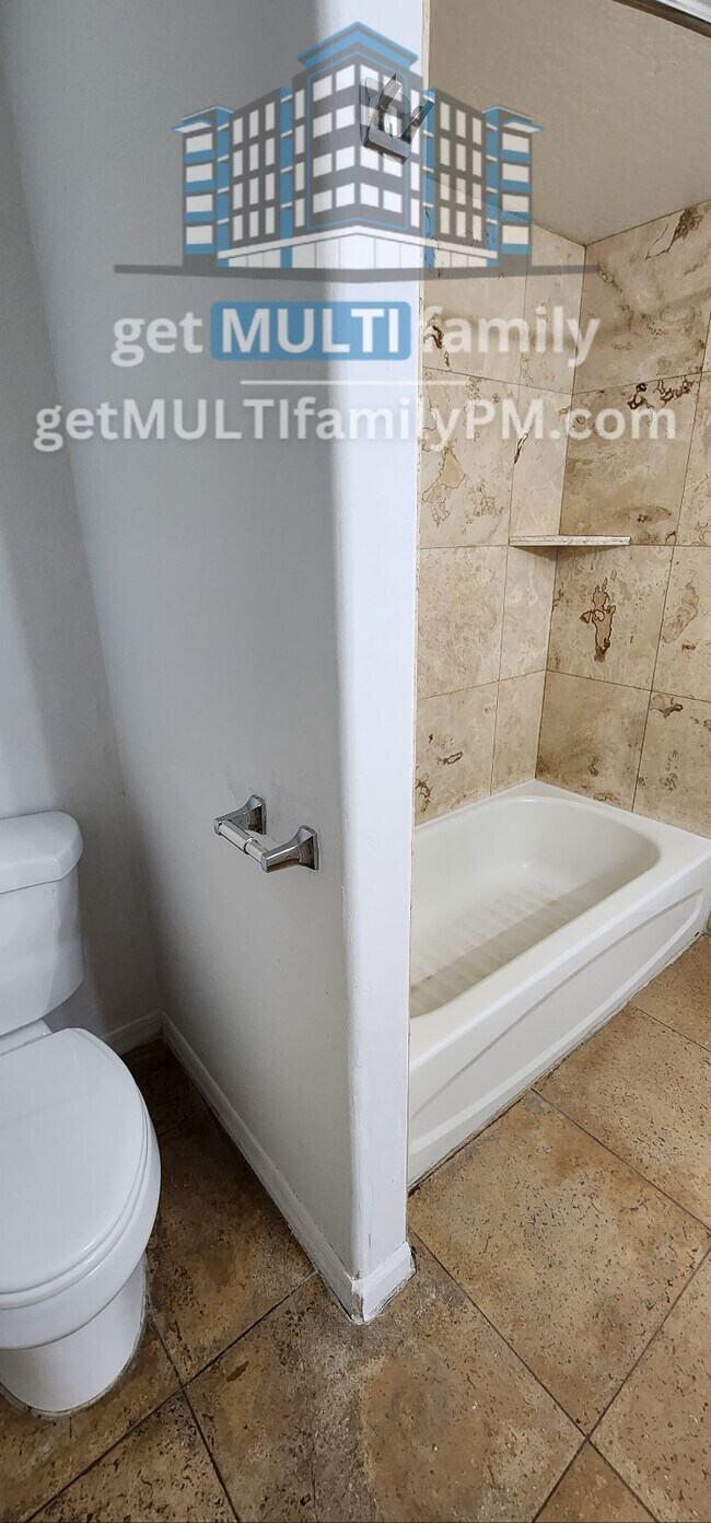 Foto del edificio - 3619 E Monterosa St