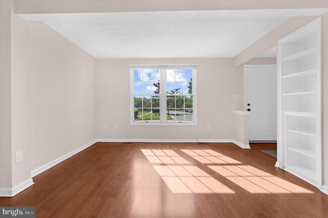 Foto del edificio - 8164 Hazy Dawn Ct