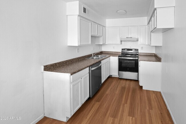 Foto del edificio - 3801 N 23rd Dr