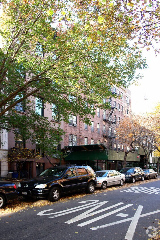 Primary Photo - 20 Pierrepont St