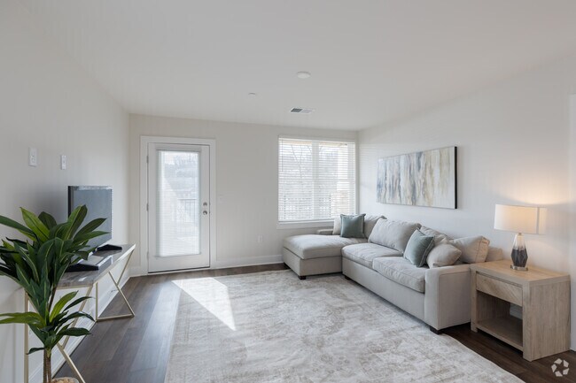2 habitaciones, 2 baños, estilo 3 (1093 pies cuadrados), sala de estar - Monroe Pointe