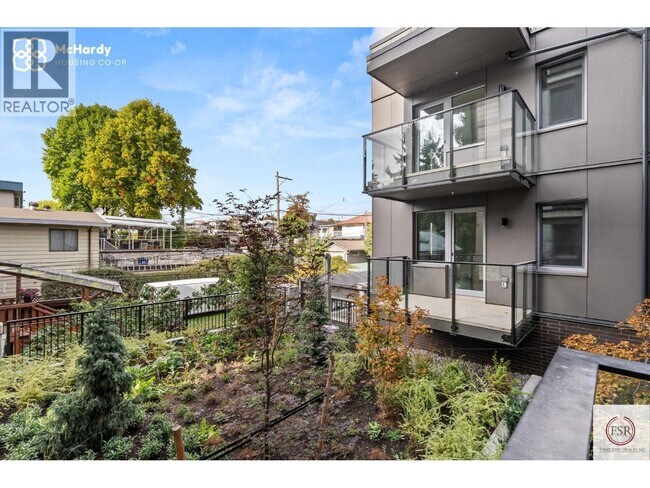 Building Photo - 5085 McHardy St