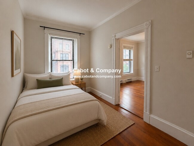 Building Photo - 310 Marlborough St