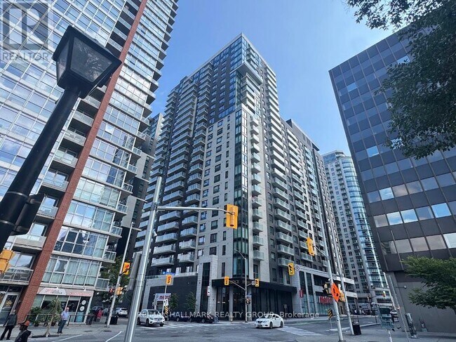 Photo du bâtiment - 180-1180 George St