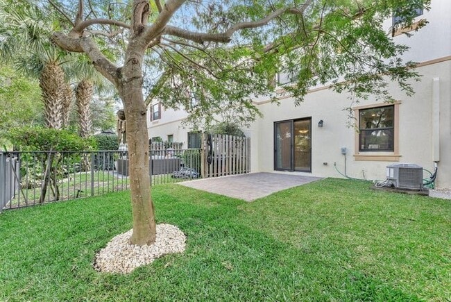 Photo - 12756 Anthorne Ln Townhome