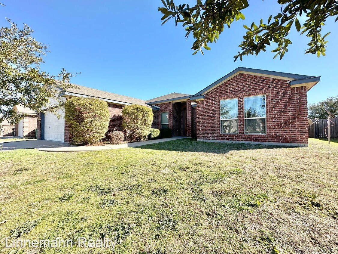 2105 Jefferson Ct S, Belton, TX 76513 House Rental in Belton, TX