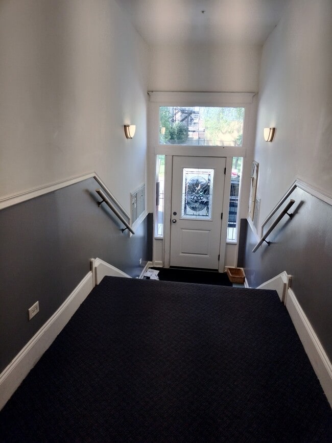 Foto del edificio - 509 E 44th St