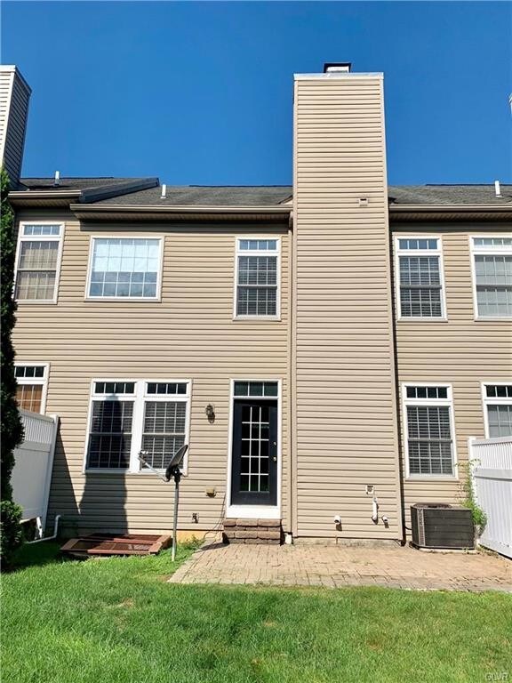 Foto del edificio - 34 Hillside Ct S