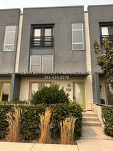 Building Photo - 4578 S Jordan Pkwy