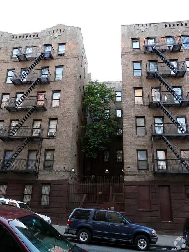 183191 W Burnside Ave, Bronx, NY 10453 Apartments Bronx, NY