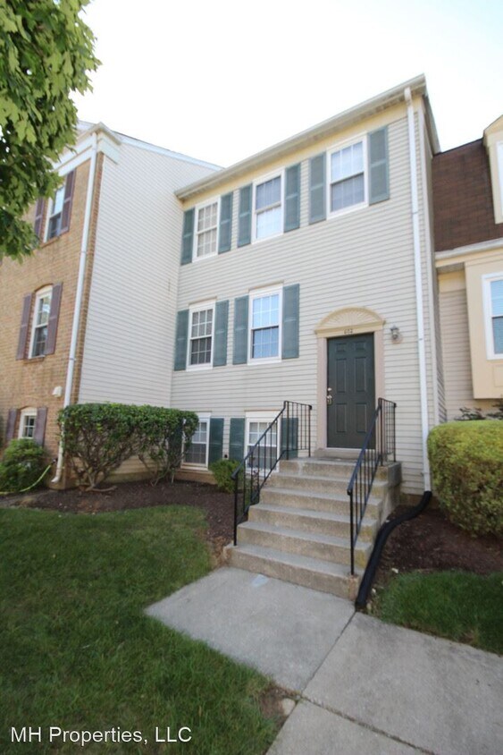 Primary Photo - 3 br, 3.5 bath House - 602 Ivy League Lane