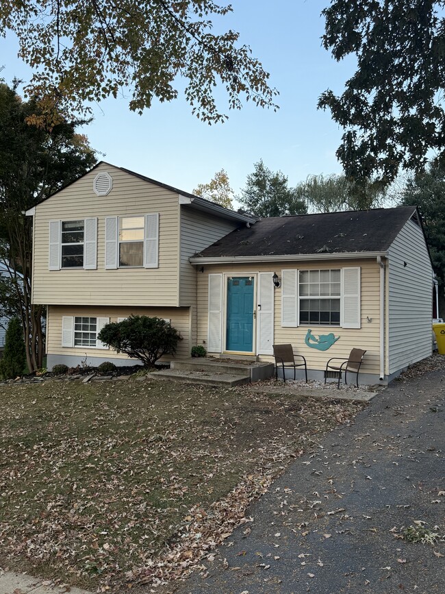 Building Photo - 1127 Mermaid Dr