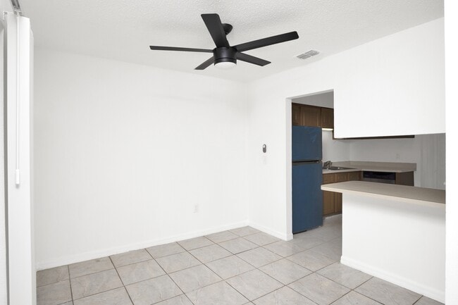Building Photo - 4403 S Semoran Blvd