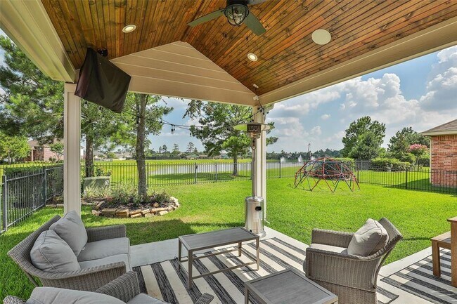 Building Photo - 13503 Barons Lake Ln