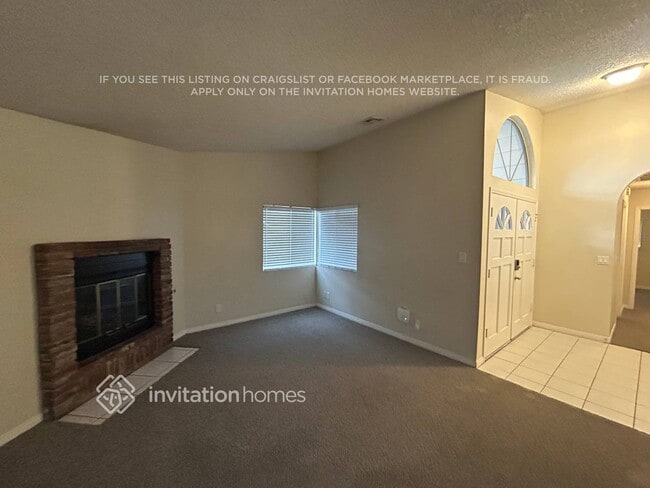 Building Photo - 4763 W Ave L8