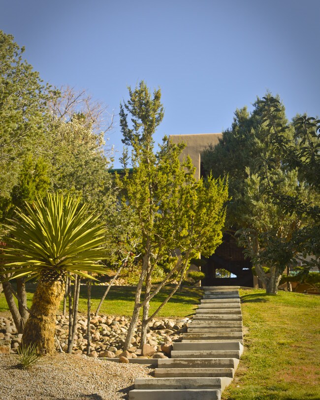 La Casa Loma Apartments Santa Fe, NM