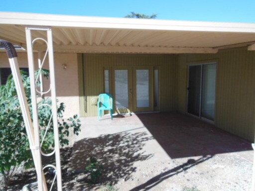 Building Photo - 56505 Carlyle Dr