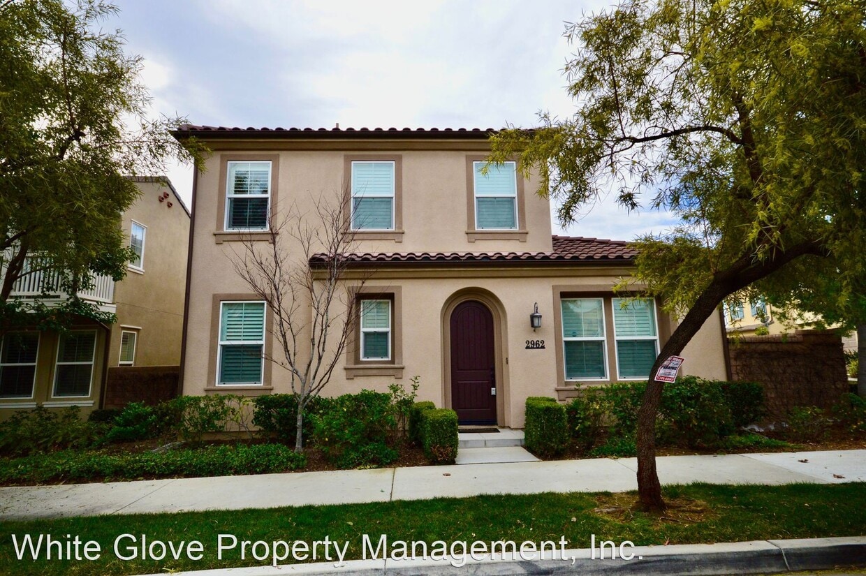3 br, 2.5 bath House 2962 E. Walking Bea... House Rental in Brea