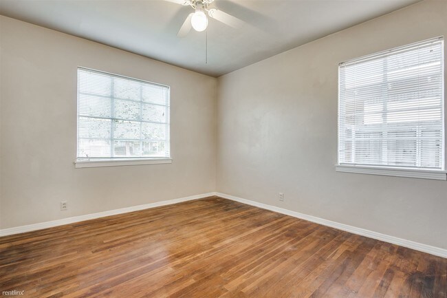 Foto del edificio - 3 br, 1 bath House - 4240 Sexton Ln