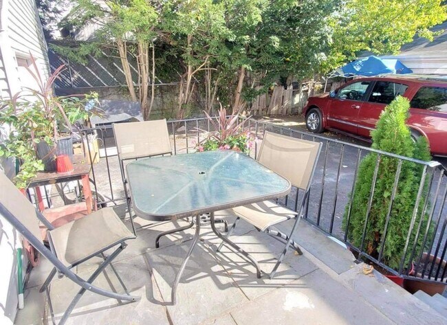 Foto del edificio - 3311 150th Plz