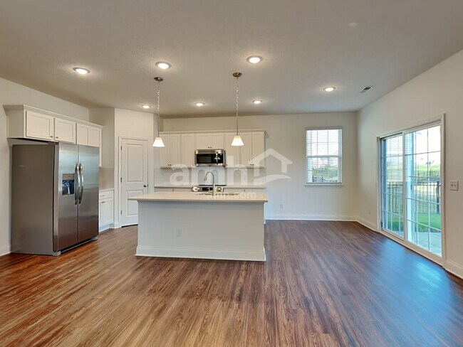 Foto del edificio - 8453 Northpoint Dr