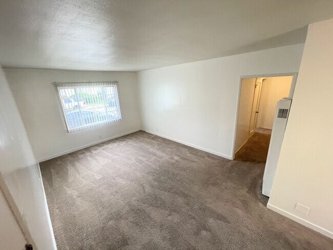 Foto del edificio - Cute Leimert Park 1bd/1ba unit with parkin...