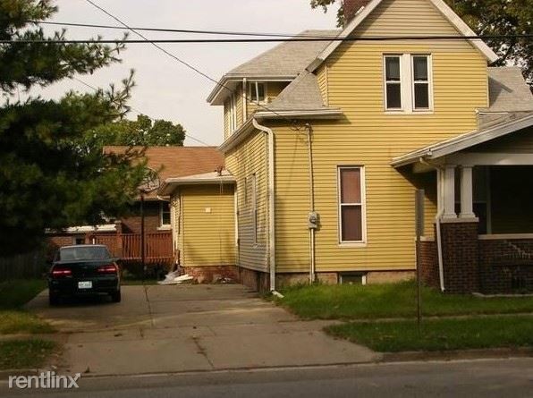 Building Photo - 5 br, 2.5 bath House - 712 N Lee St
