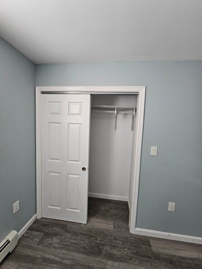 Foto del edificio - 1230 Smyth Rd