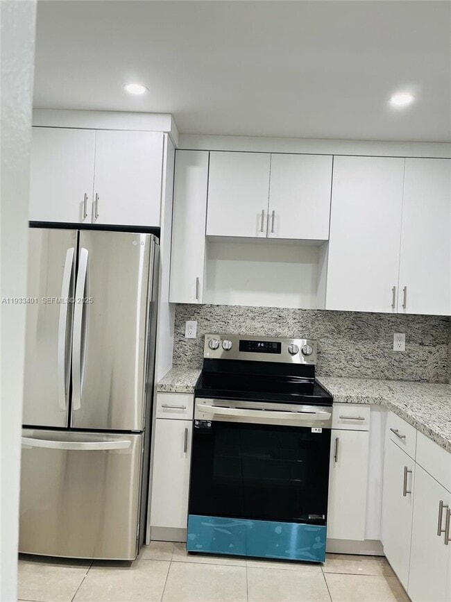 Building Photo - 7820 Camino Real