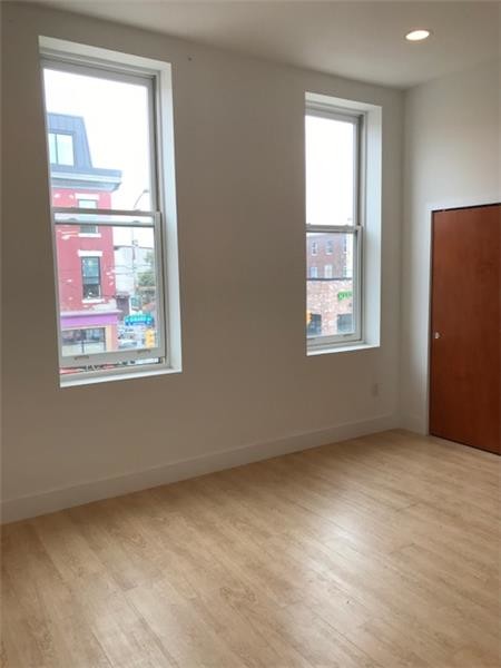 Building Photo - 2737 W Girard Ave