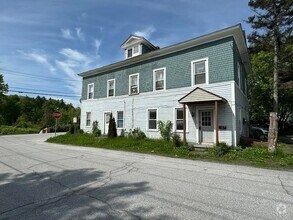 Building Photo - 2 Cottage St