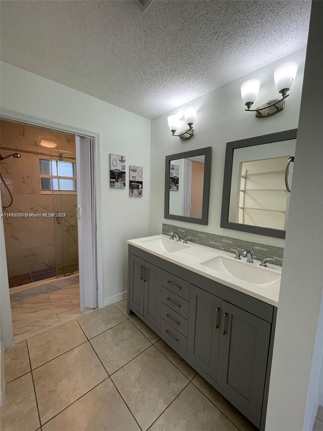 Building Photo - 21302 SW 125th Path