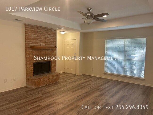Foto del edificio - Hewitt Park Duplex