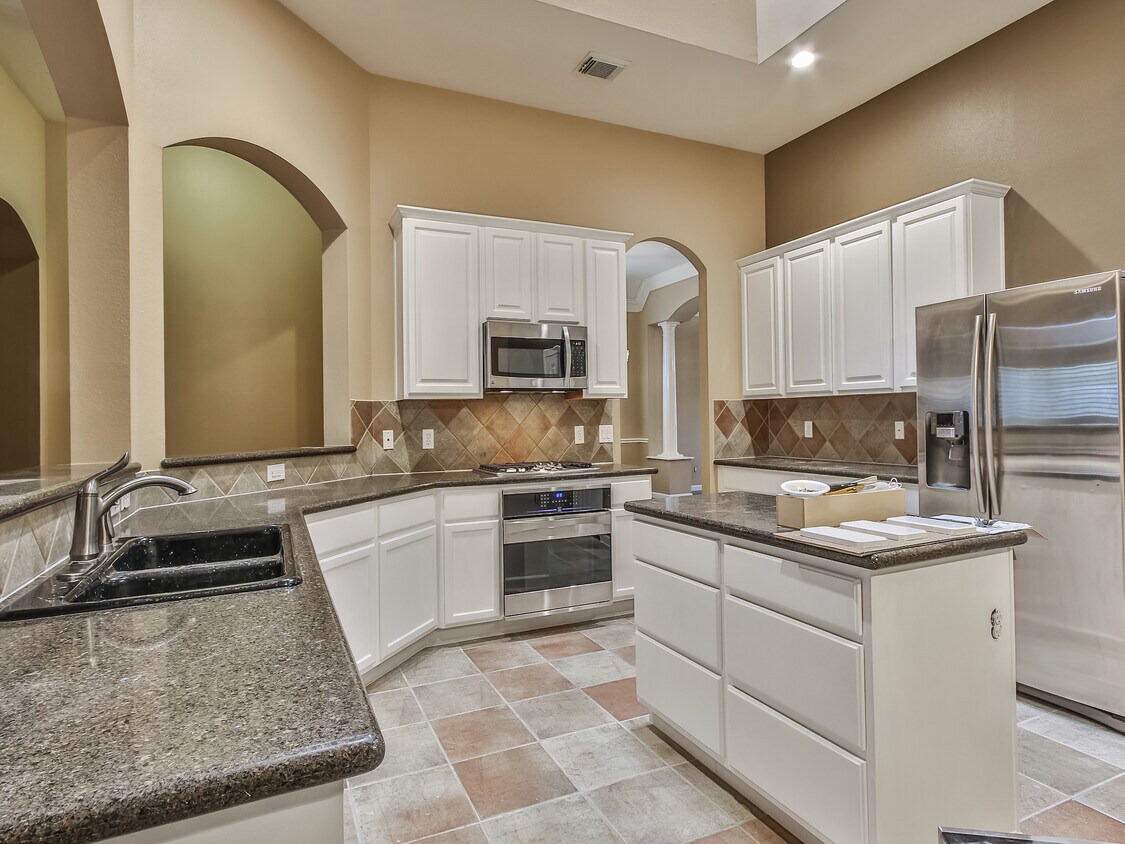 Foto principal - 14215 Prospect Point Dr