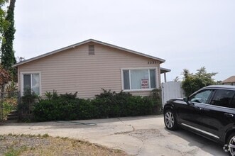 Building Photo - 3331 B St