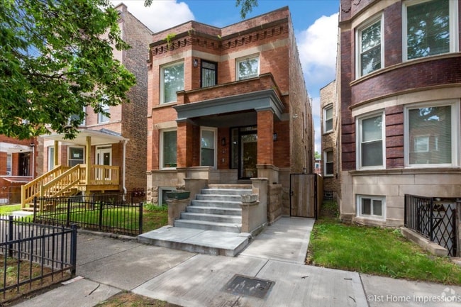 Building Photo - 6118 S Champlain Ave
