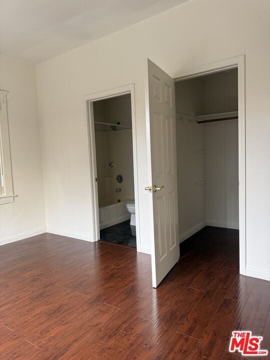 Building Photo - 832 S Catalina St