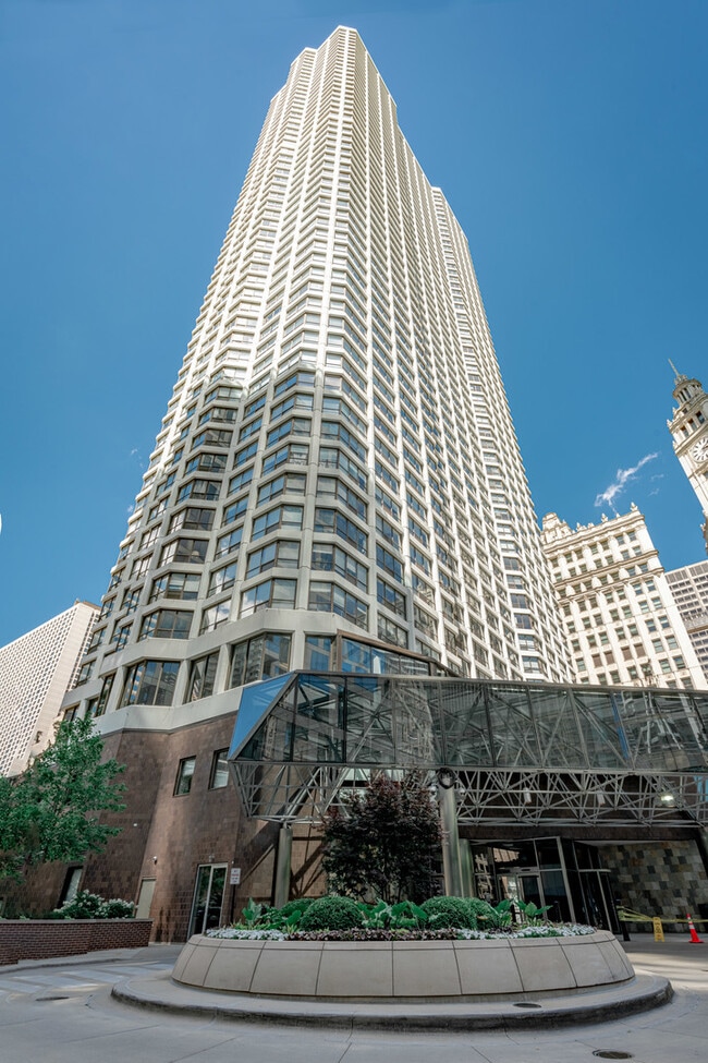 Building Photo - 405 N Wabash Ave