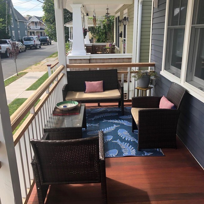 Foto del edificio - 90 Lawrence Ave