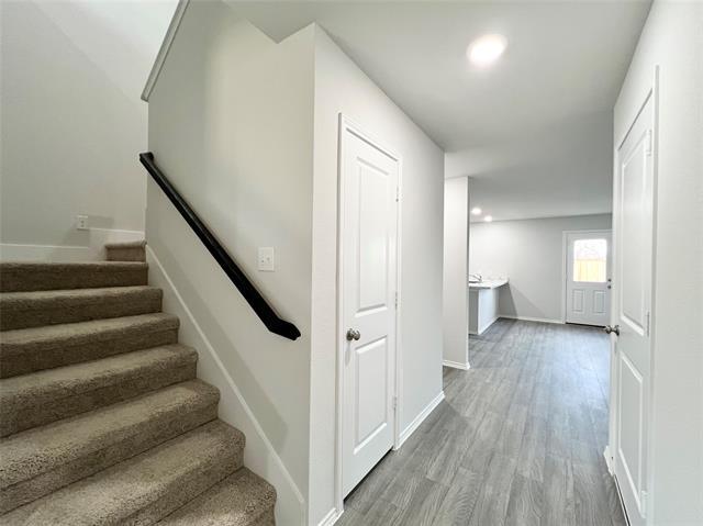 Foto del edificio - 872 Eagles Nest Dr