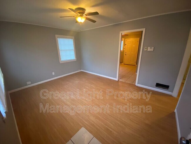 Building Photo - 7387 E 54th St