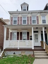 Building Photo - 840 W Milton St